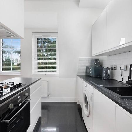 Roomy One Bed Loft Apartment Bishop’s Stortford Exterior foto